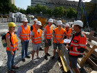 Rundgang mit HTWK Studenten ber SAB Baustelle